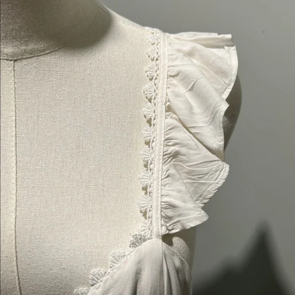 Elegant White Draped Women's Dress - Picture 3 of 5